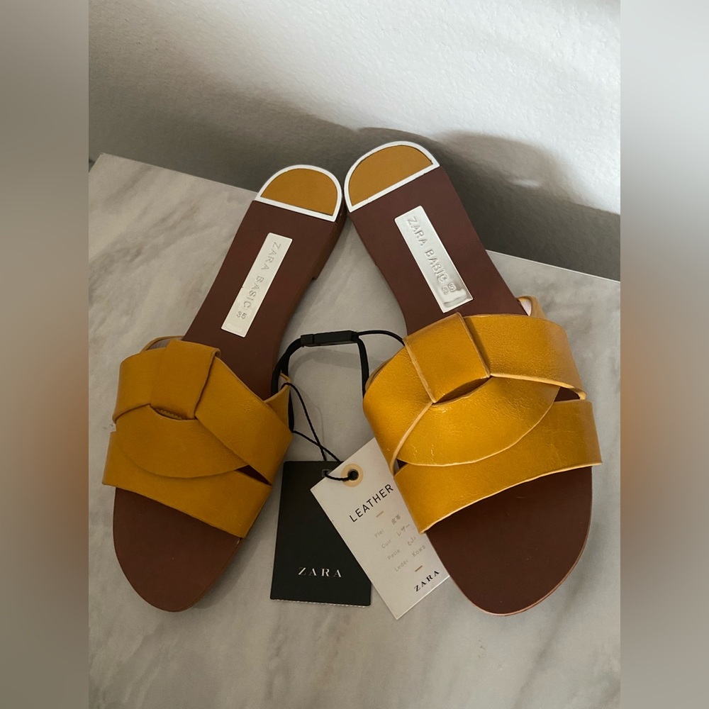 Zara Leather Crossover Sandals Size 5